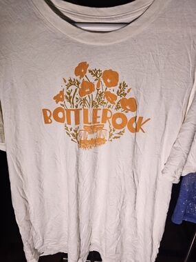 Bottlerock Floral Logo Tee in Light Cream and Orange